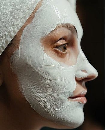 facial mask with joghurt